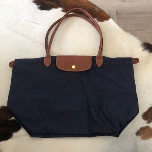 longchamp small le pliage bag navy never used